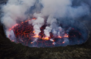 800px-Lava_Lake_Nyiragongo_2